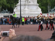 Výměna stráží v Buckinghamském paláci - foto č. 96